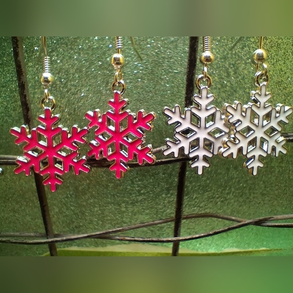 Snowflake earrings - Picture 2 of 7